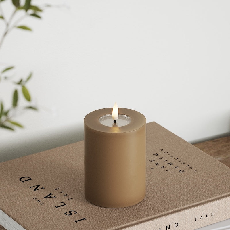 Deluxe Homeart LED блок лампа Ø 7,5 x 10 см Карамелено