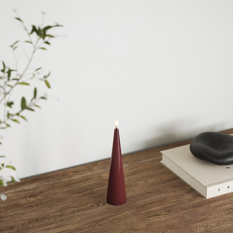 Deluxe Homeart Světelný kužel D 5 x V 20 cm Bordó