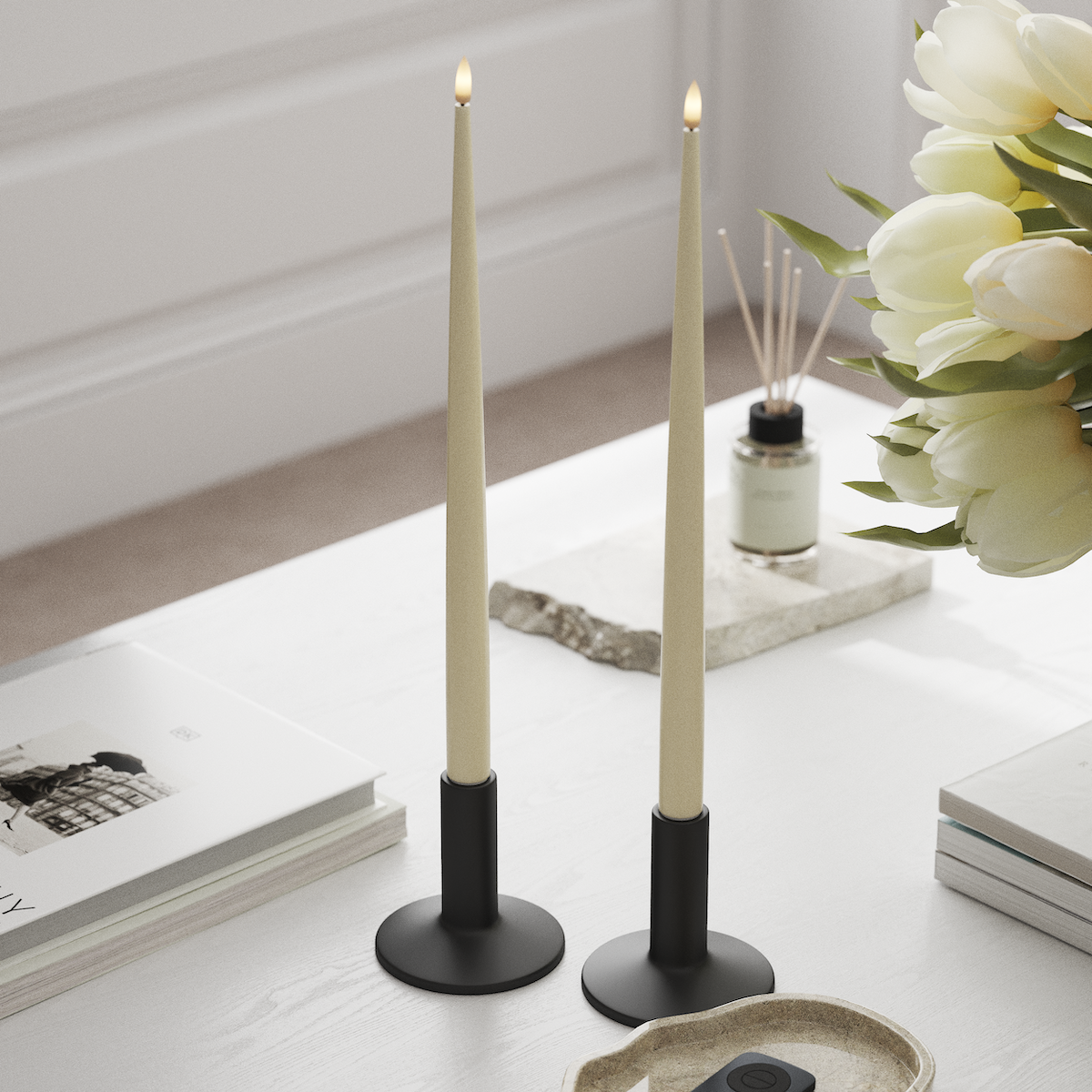 Deluxe Homeart LED свещ с лак, 2 бр 38 см Кремаво LED свещ 1