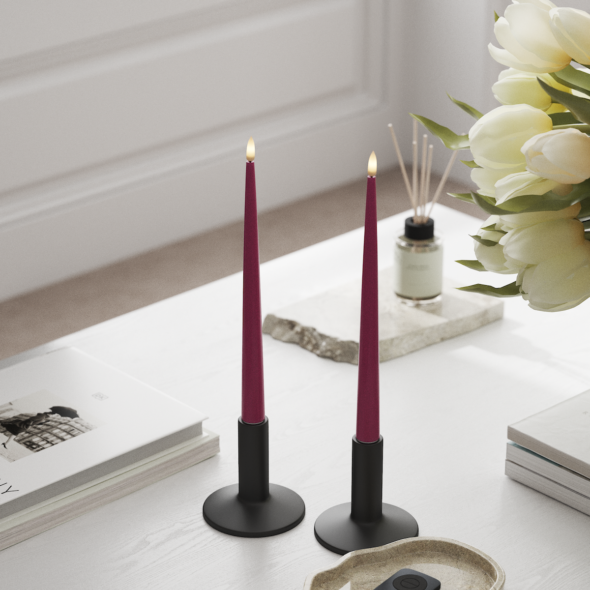 Deluxe Homeart LED свещ с лак, 2 броя 28 см Магента LED свещ 1