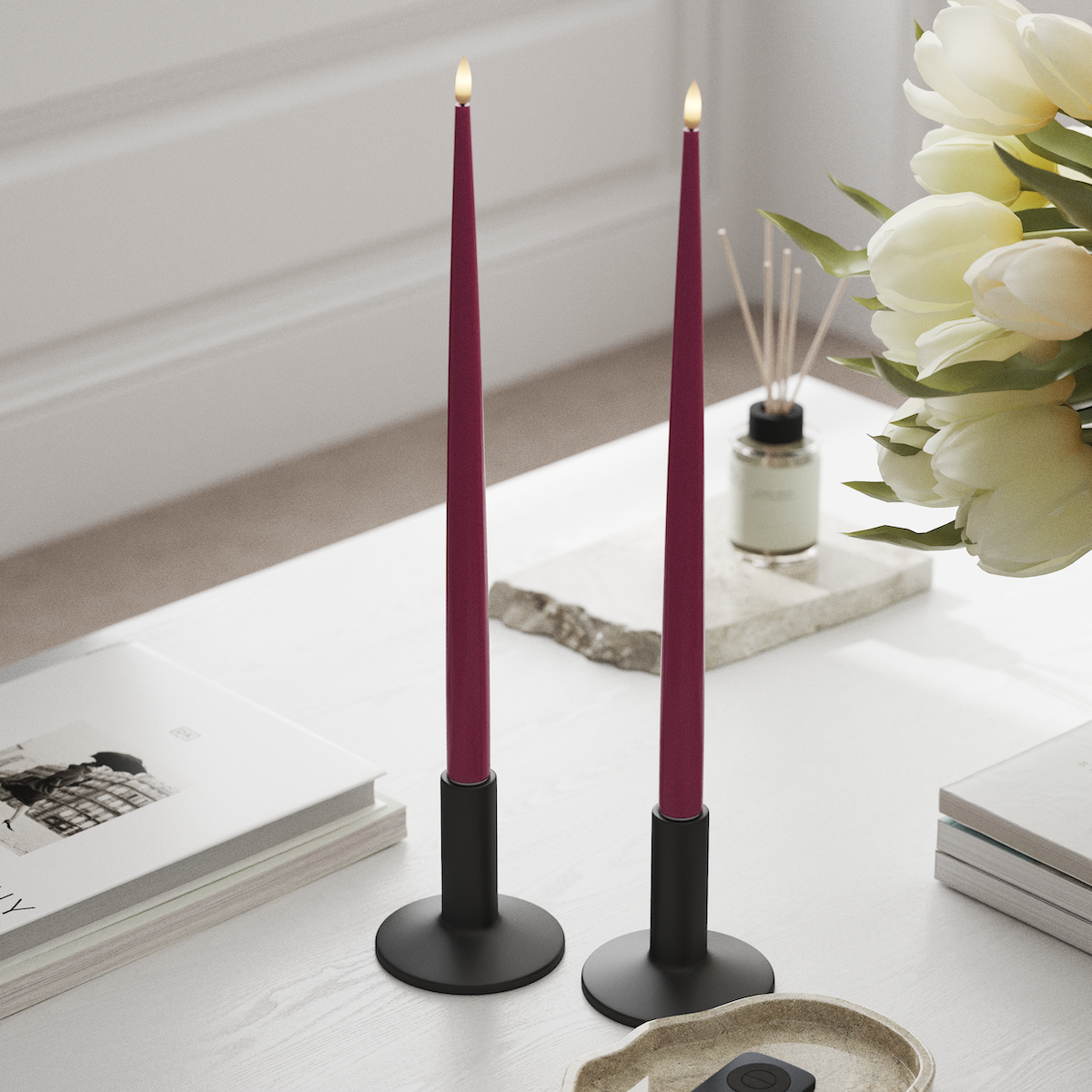 Deluxe Homeart LED Kertelys med Lak, 2 stk 38 cm Magenta LED kertelys 1