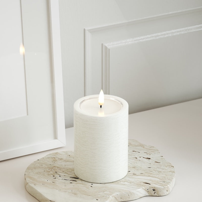 Unique Candles Unique LED блок D 7.5 x 10 cm Бяло