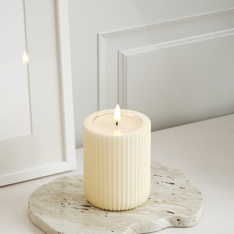 Unique Candles Unique LED Rillelys D 8 x 10 cm Krem